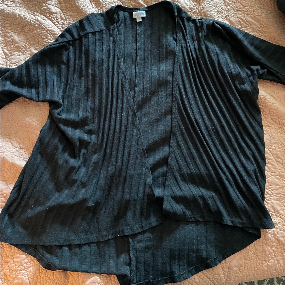 Lularoe - black Lindsay - medium